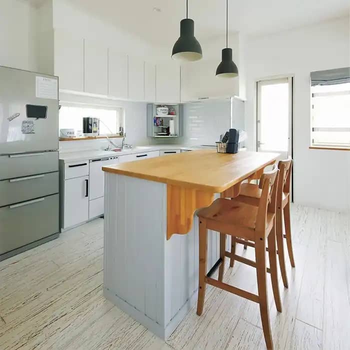 施主こだわりのアイランドカウンター